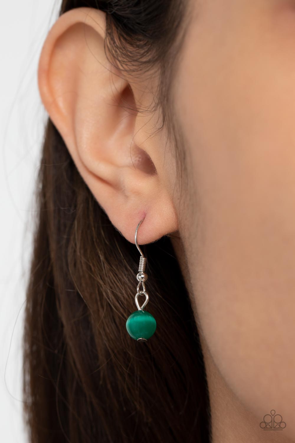 ONE DAYDREAM AT A TIME - GREEN MOONSTONE NECKLACE