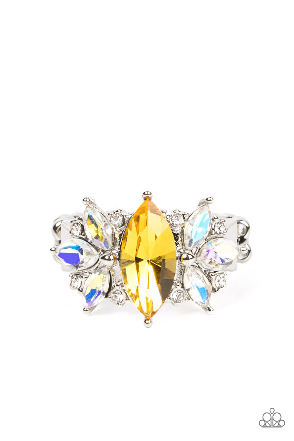 beesblingbash-luxury-luster-yellow-ring-paparazzi-accessories