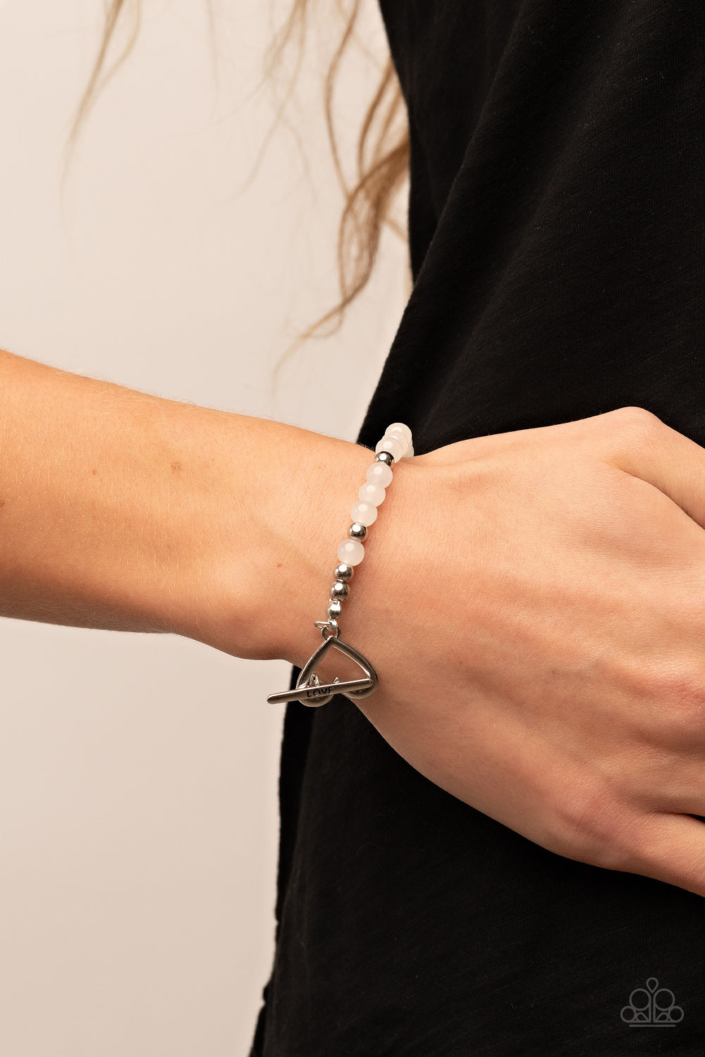FOLLOWING MY HEART - WHITE STONE QUARTZ SILVER HEART TOGGLE BRACELET