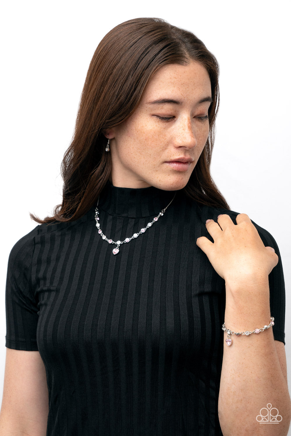 TRULY LOVELY - PINK RHINESTONES HEART CHARM BRACELET