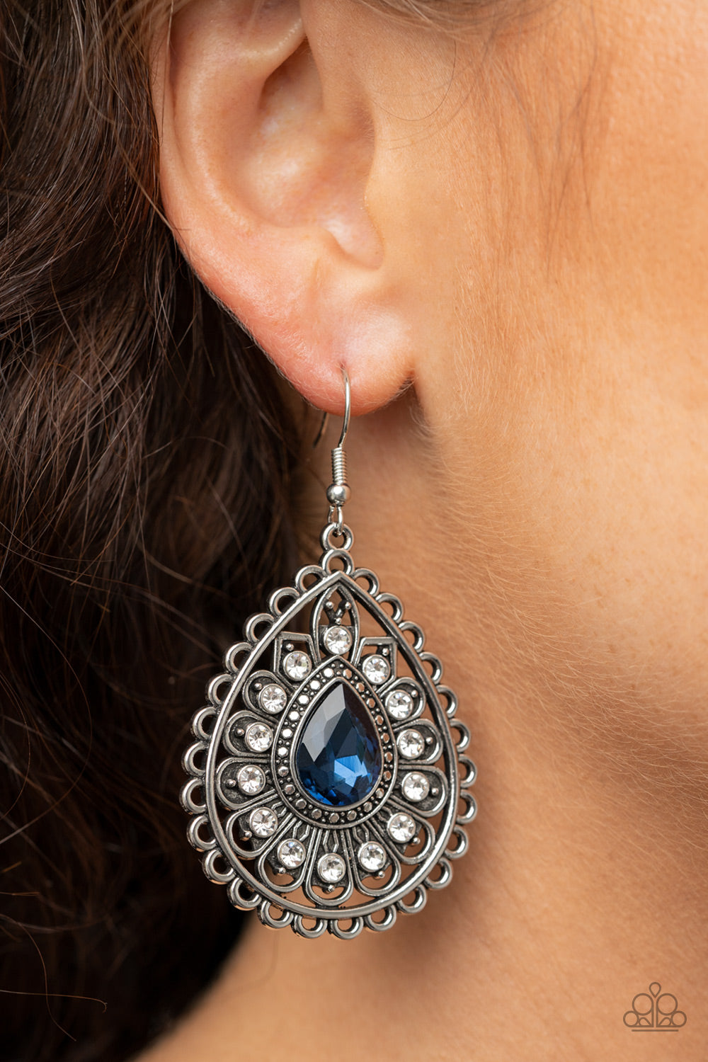 EAT, DRINK, AND BEAM MERRY - BLUE SAPPHIRE CLEAR RHINESTONES TEARDROP SCALLOPED EARRINGS