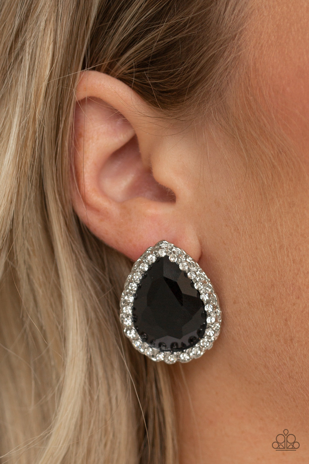 DARE TO SHINE - BLACK ONYX RHINESTONES TEARDROP POST EARRINGS