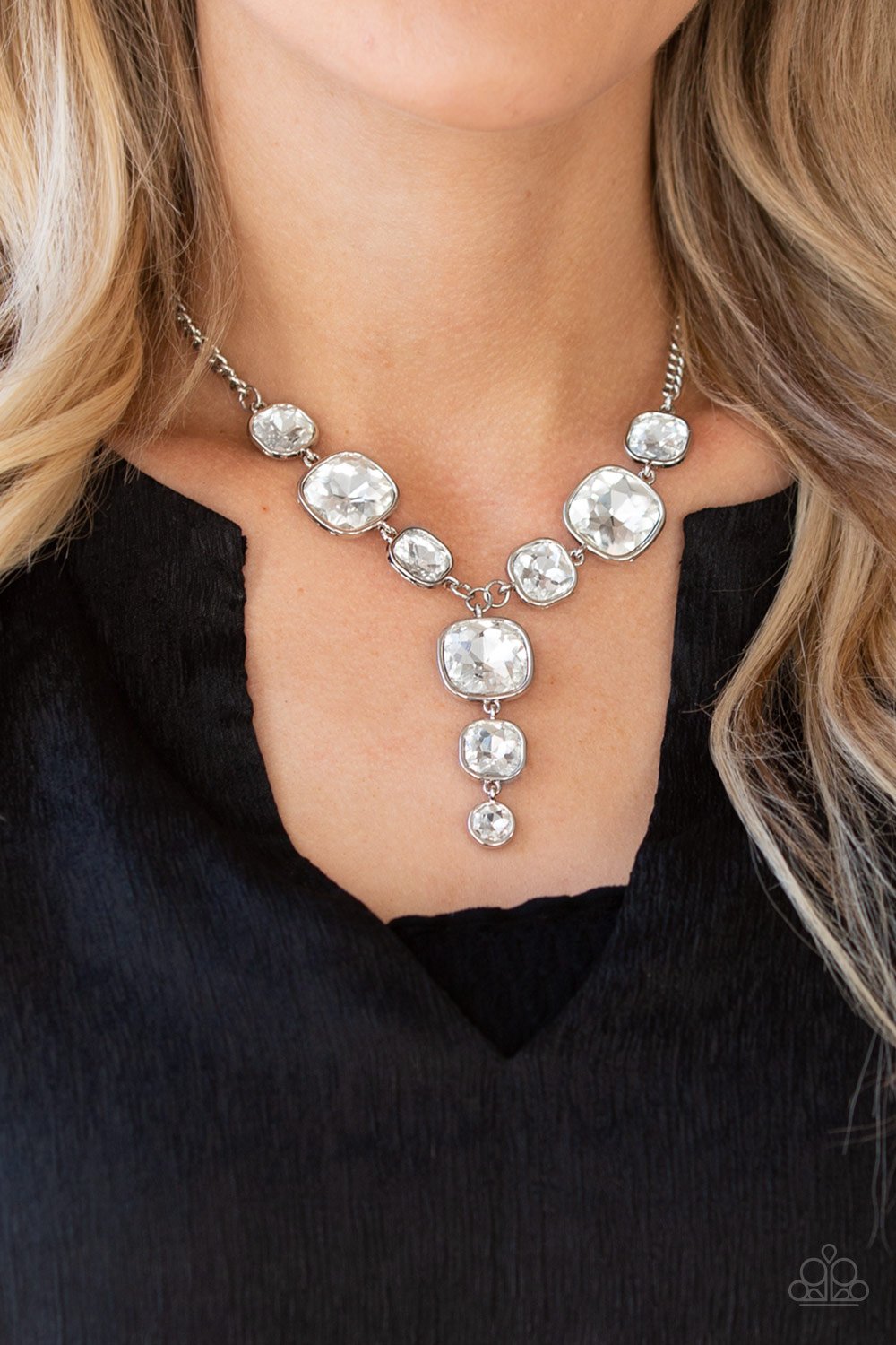 LEGENDARY LUSTER - WHITE SQUARE RHINESTONES Y SHAPE GLAM NECKLACE