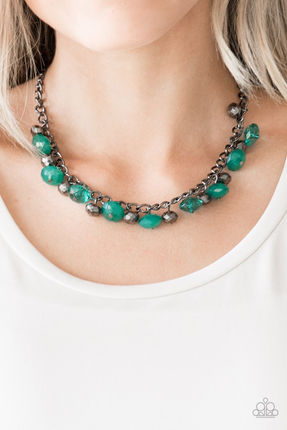 RUNWAY REBEL - GREEN