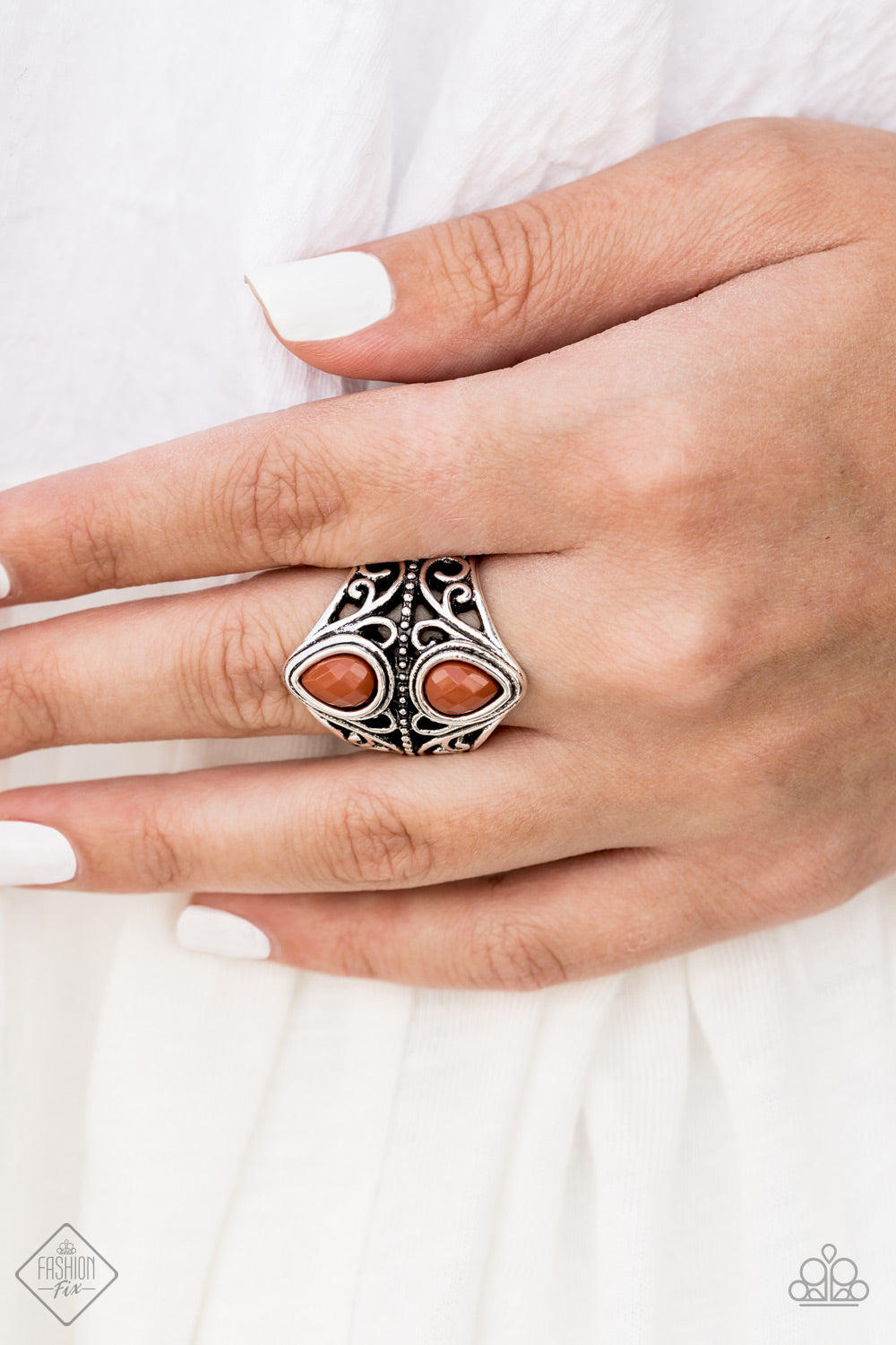 RURAL REVEL - BROWN FASHION FIX RING