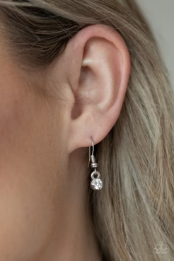 REIGN THEM IN - PINK LARGE OVAL HOT PINK RHINESTONE LONG SILVER NECKLACE