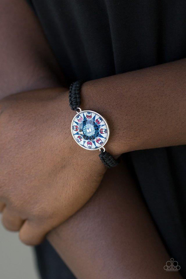TROPIC TOPIC - BLUE ACRYLIC DOME BLACK MACRAME PULL CORD BRACELET