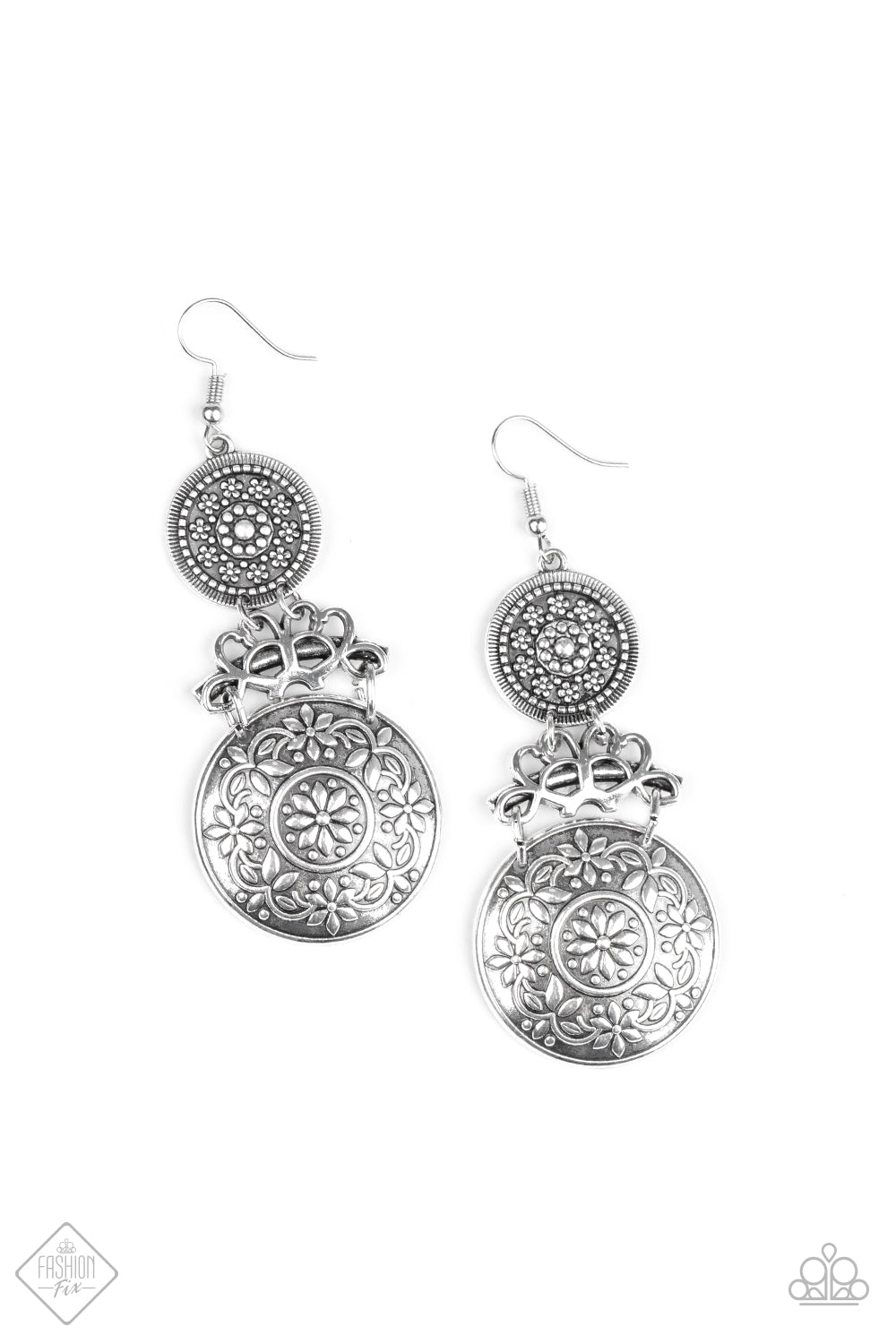 GARDEN ADVENTURE - SILVER FLORAL DISCS HINGED FASHION FIX EARRINGS
