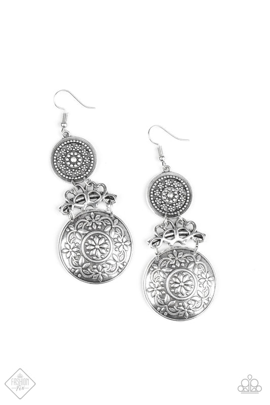 GARDEN ADVENTURE - SILVER FLORAL DISCS HINGED FASHION FIX EARRINGS