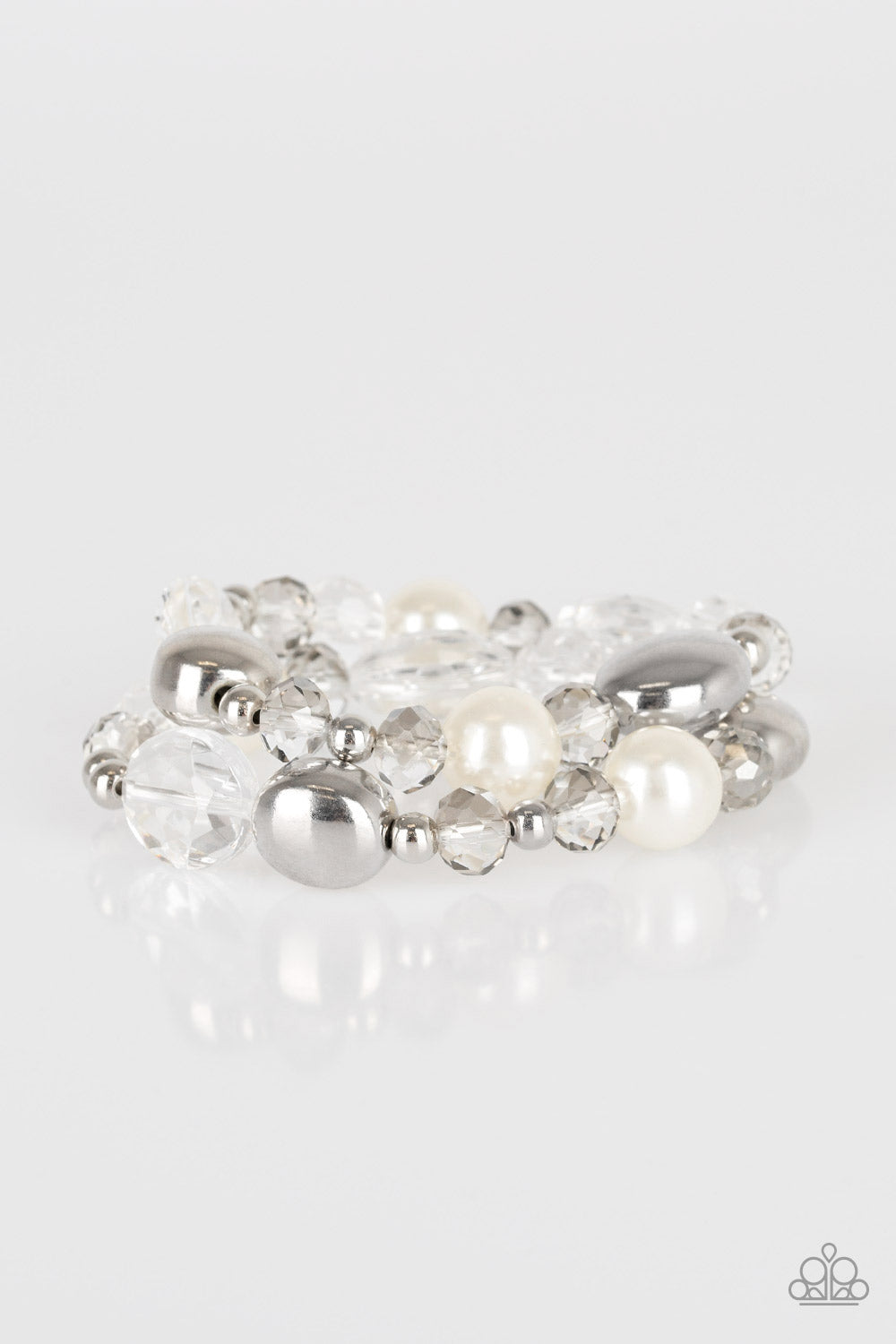 DOWNTOWN DAZZLE - WHITE PEARLS CRYSTALS STRETCH BRACELET SET