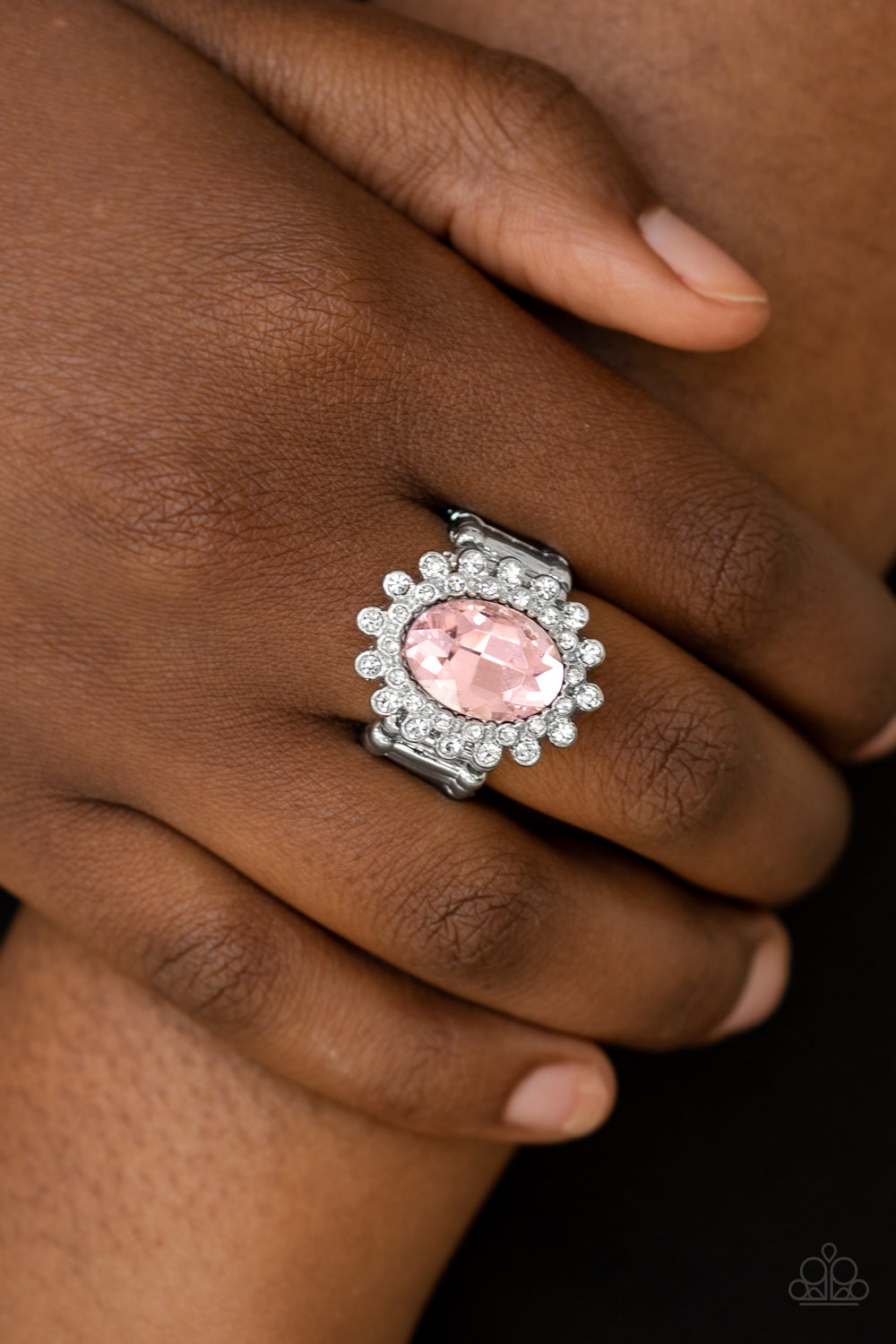 CASTLE CHIC - PINK