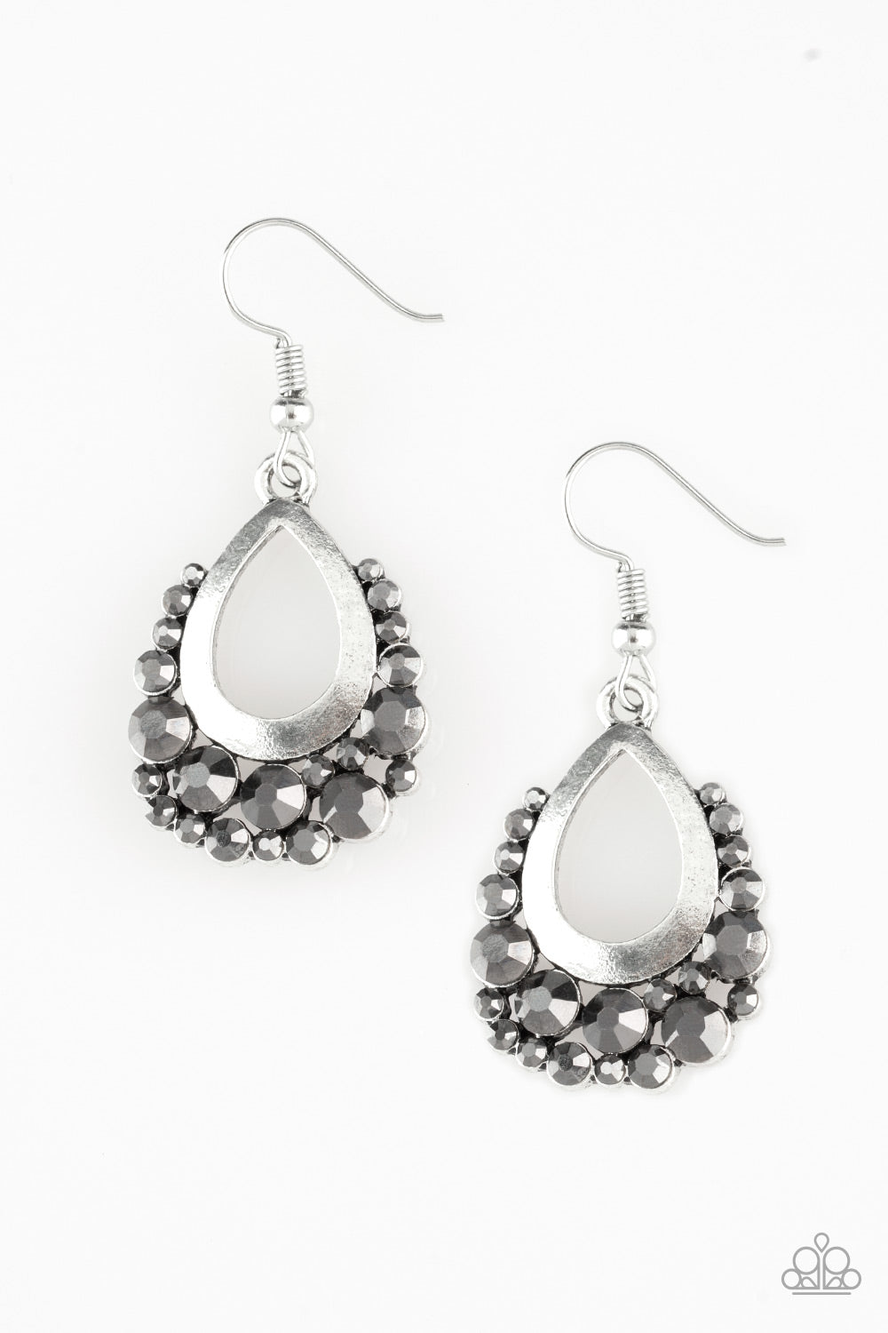 TABLE FOR TWO - SILVER TEARDROP HEMATITE RHINESTONES EARRINGS