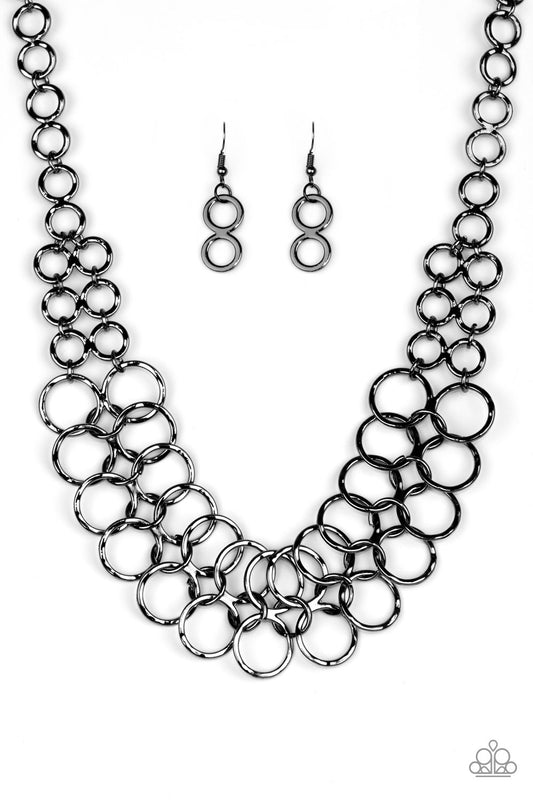 METRO MAVEN - BLACK LINKS NECKLACE