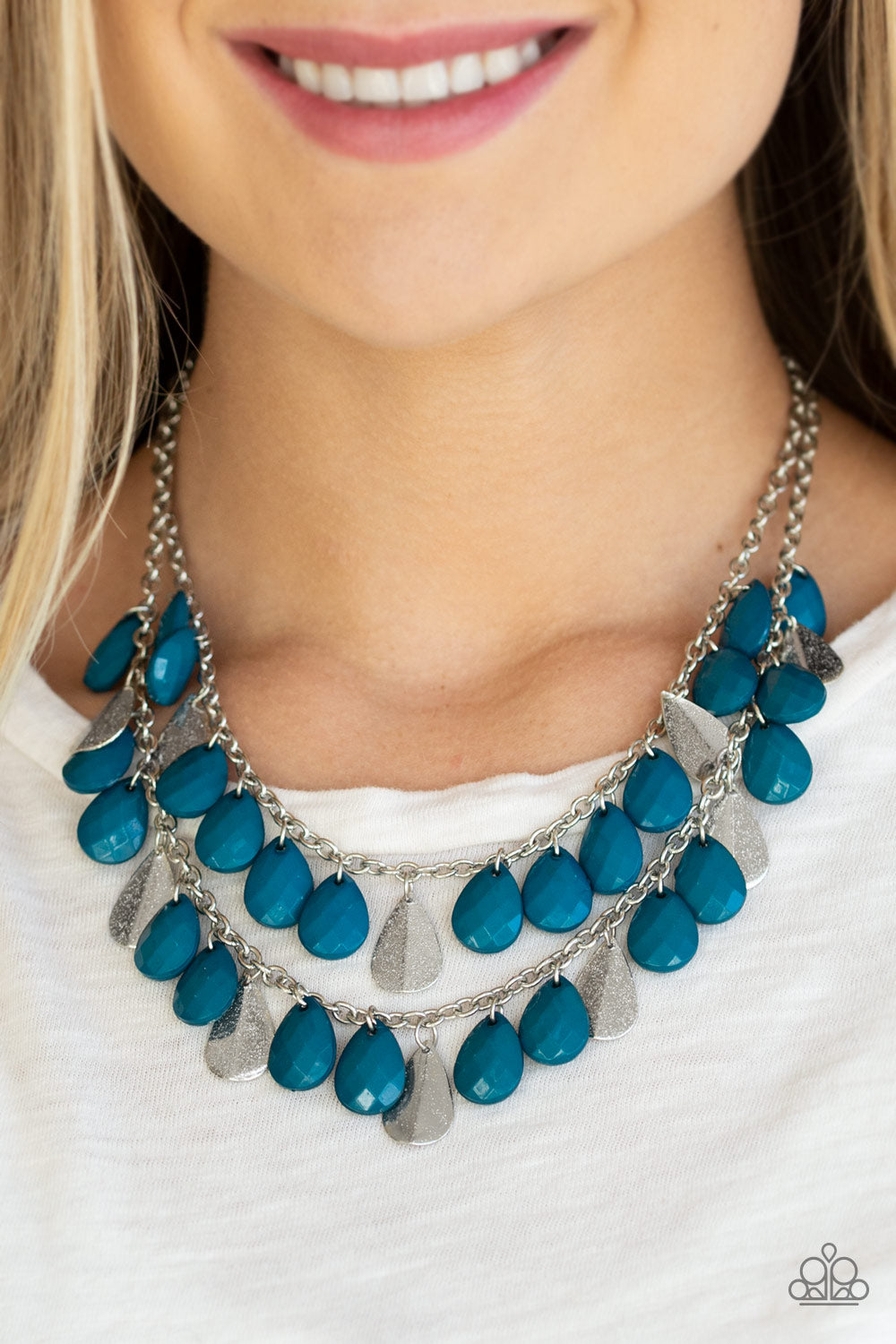 LIFE OF THE FIESTA - BLUE AND SILVER FRINGE NECKLACE