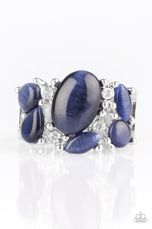 MODERN MOONWALK - BLUE MOONSTONE RING