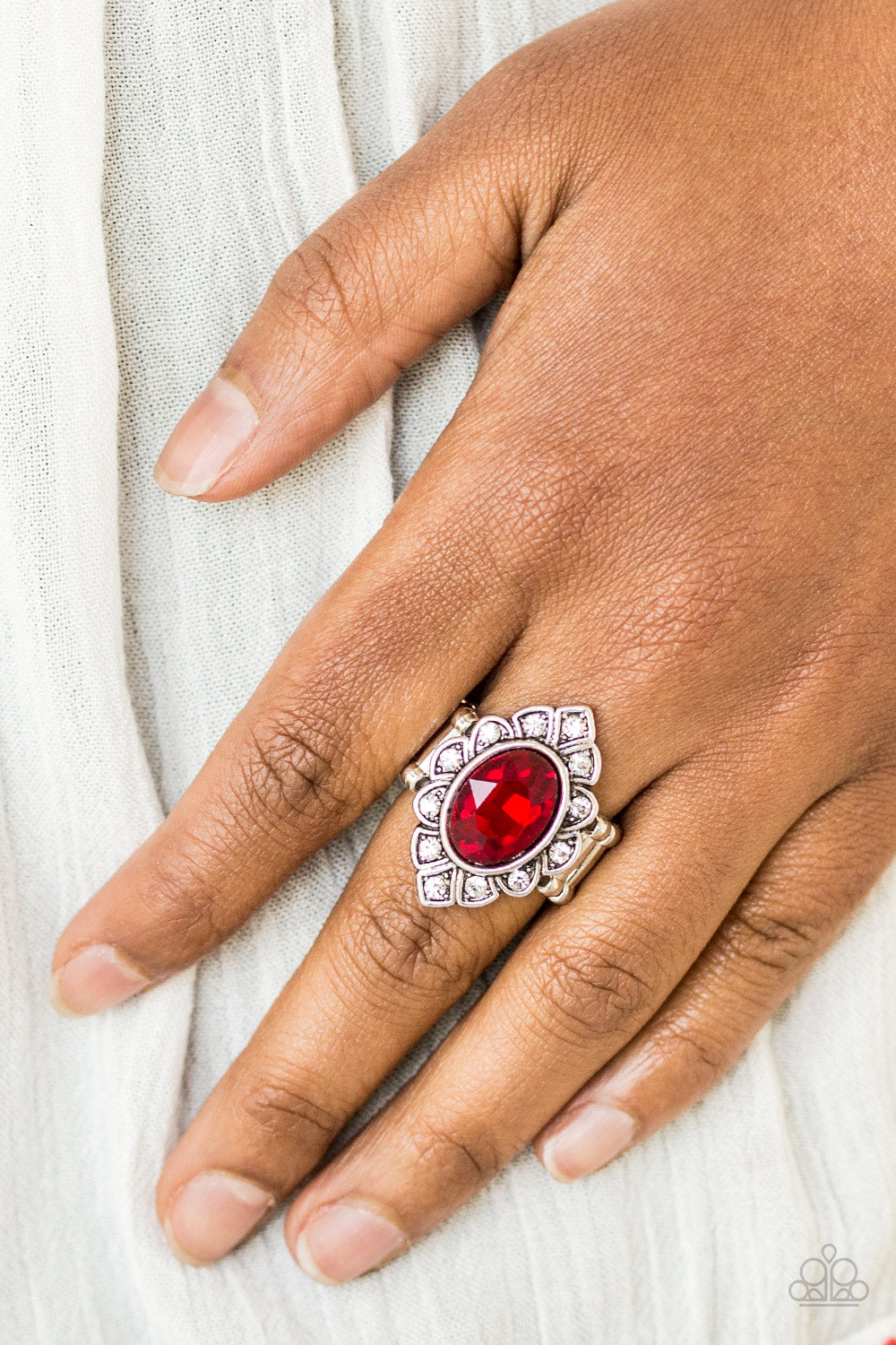 POWER BEHIND THE THRONE - RED OVAL RUBY RHINESTONE RING