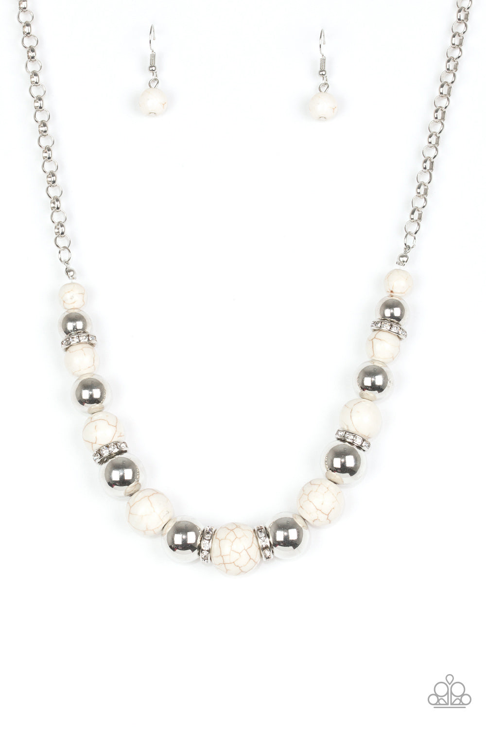 THE RULING CLASS - WHITE TURQUOISE RHINESTONES NECKLACE