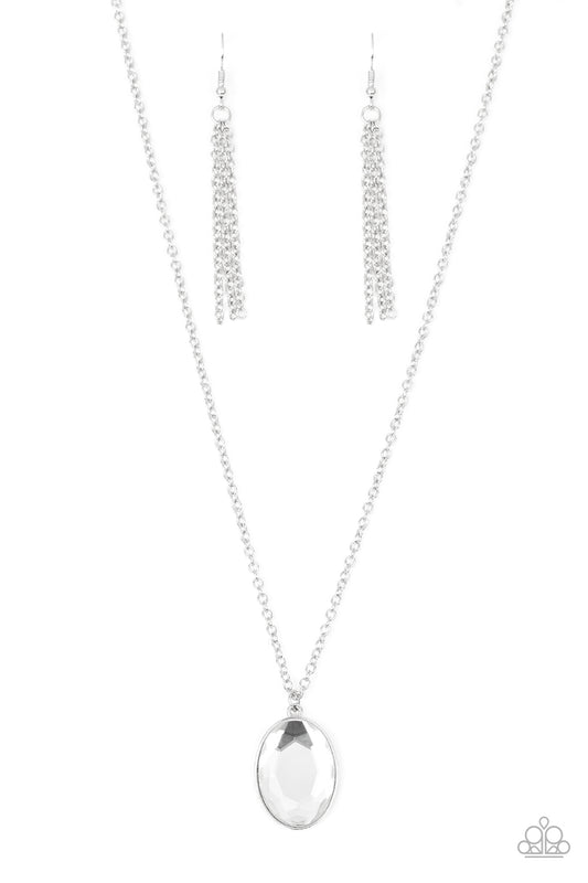 DEFINITELY DUCHESS - WHITE OVAL RHINESTONE NECKLACE