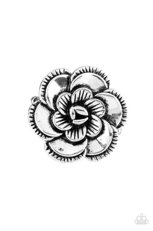FLOWERBED AND BREAKFAST - SILVER FLOWER ROSE RING