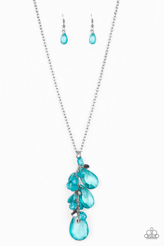 SUMMER SOLO - BLUE CLUSTER NECKLACE
