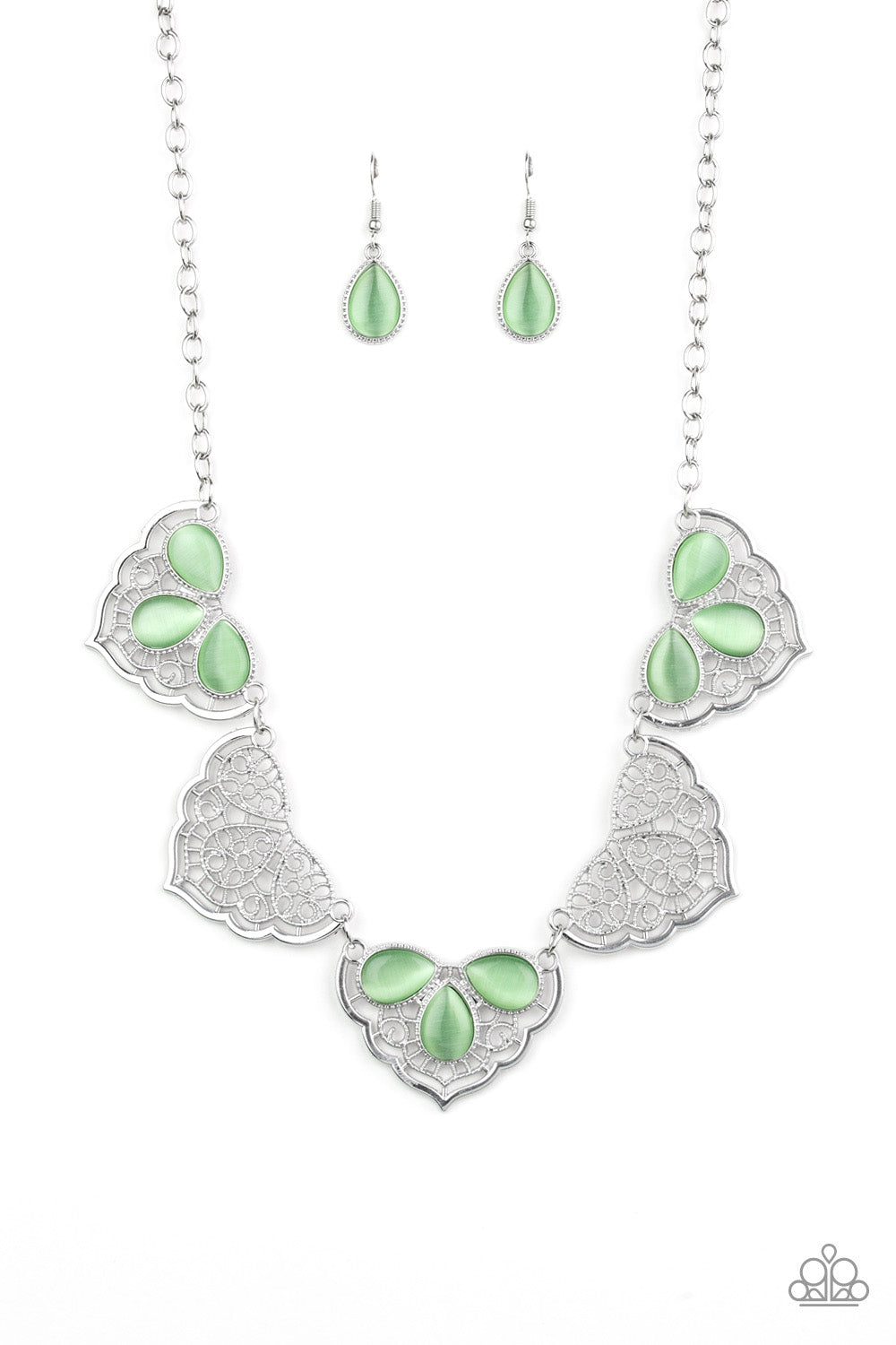 EAST COAST ESSENCE - GREEN MOONSTONE LACY NECKLACE