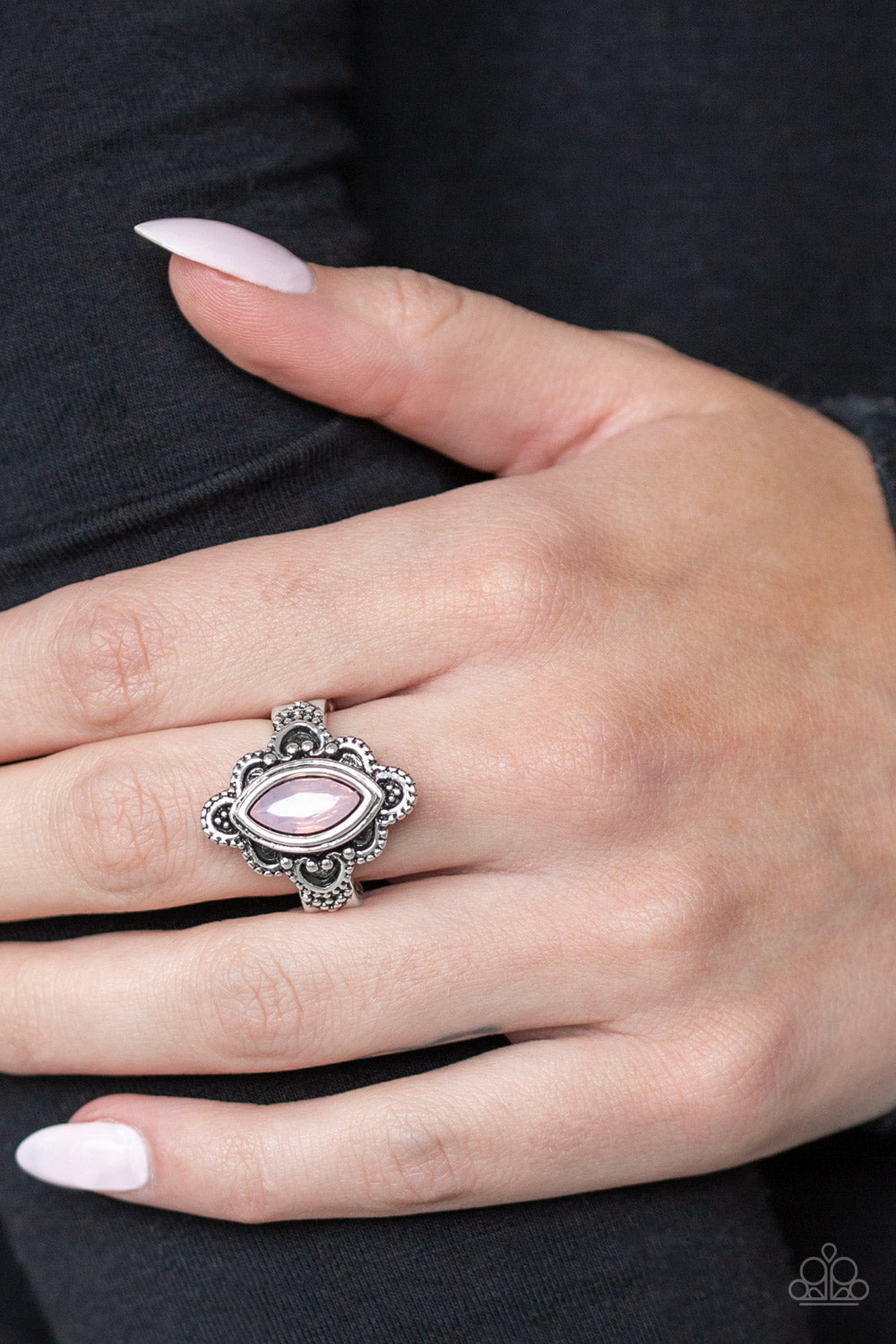 GLASS HALF-COLORFUL - PINK OPALESCENT RING
