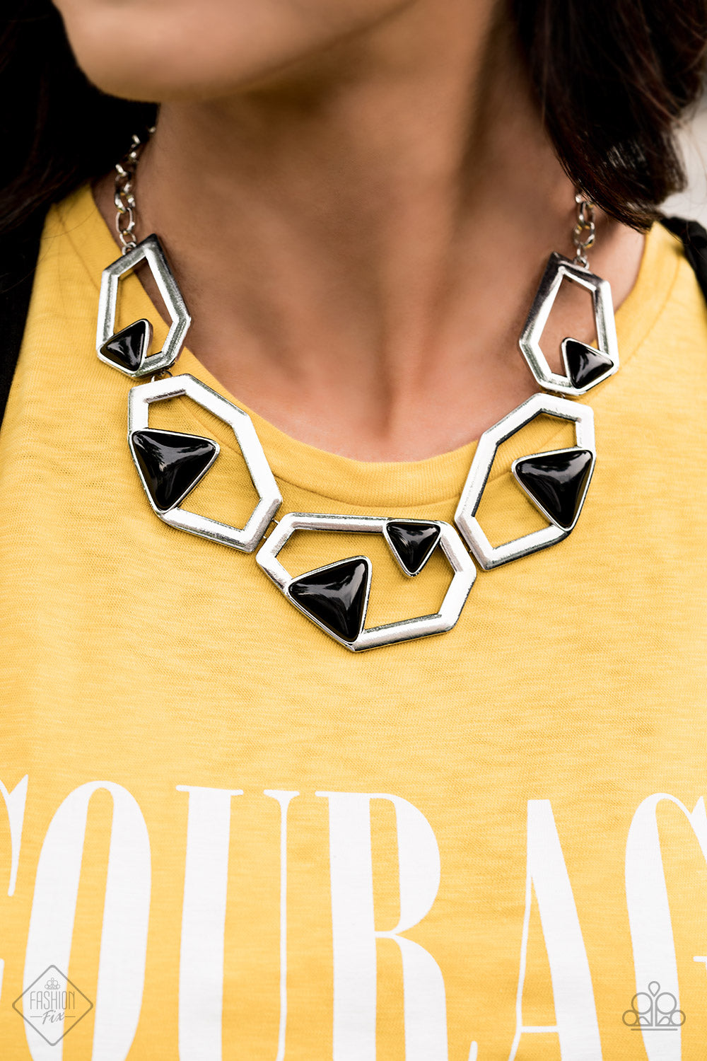 GEO-ING, GEO-ING, GONE! - BLACK FASHION FIX GEOMETRIC NECKLACE