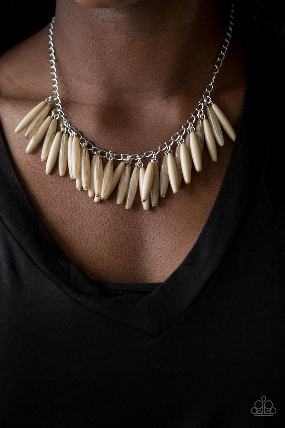 FULL OF FLAVOR - BROWN ACRYLIC FRINGE NECKLACE