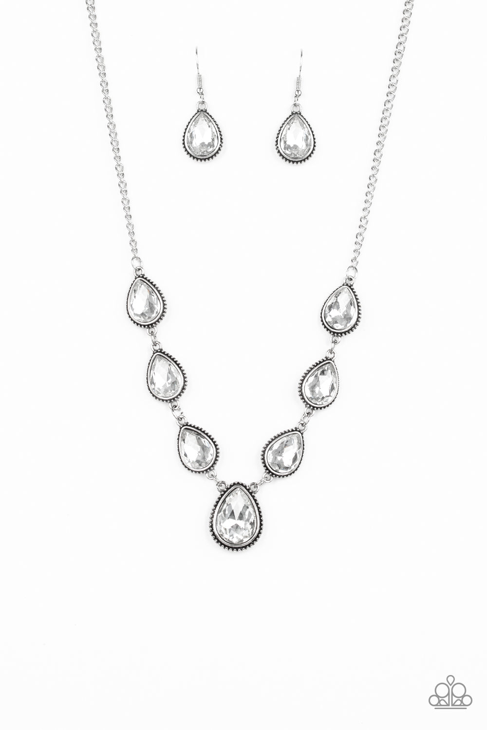 SOCIALITE SOCIAL - WHITE TEARDROP RHINESTONES Y SHAPE NECKLACE