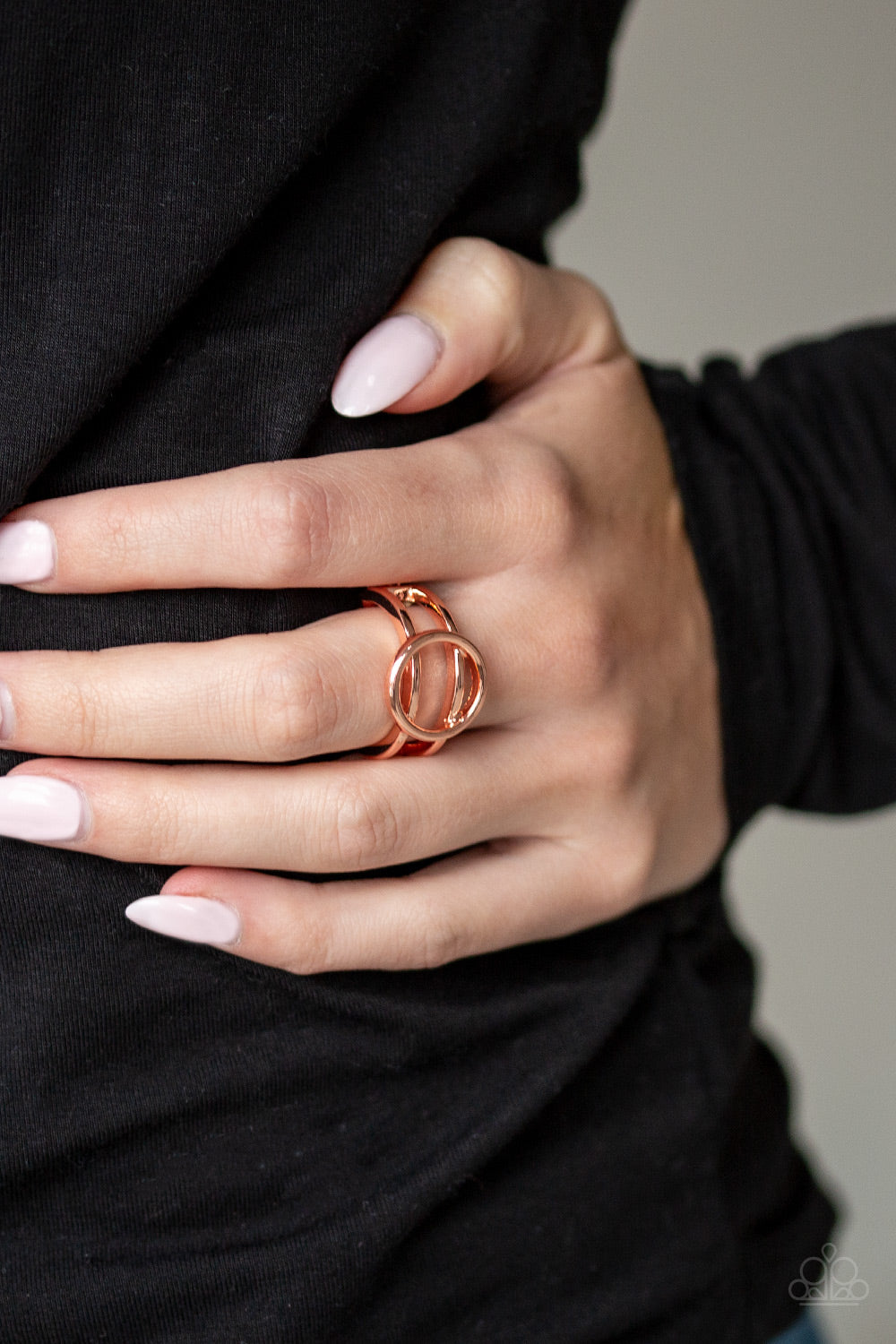 CITY CENTER CHIC - COPPER HOLLOW CIRCLE RING