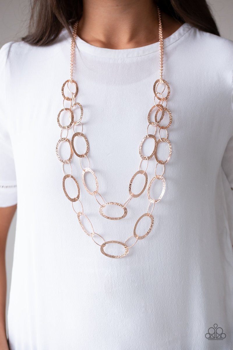 GLIMMER GOALS - ROSE GOLD OVALS NECKLACE