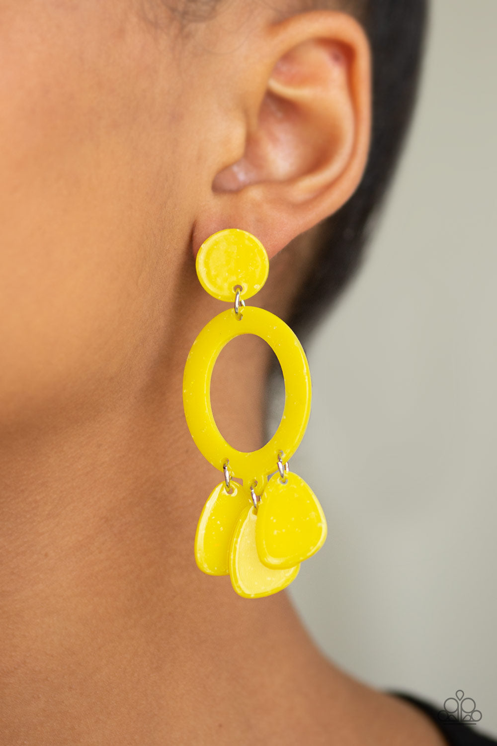 Paparazzi on sale acrylic earrings