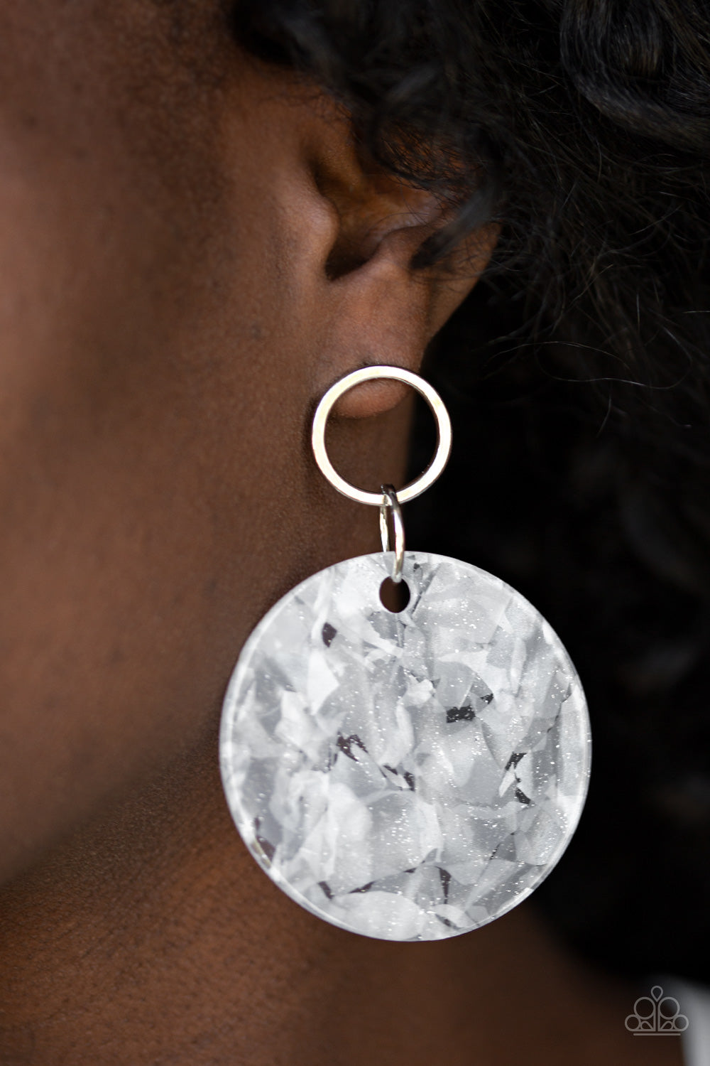 BEACH BLISS - WHITE SPARKLE ACRYLIC ROUND POST EARRINGS