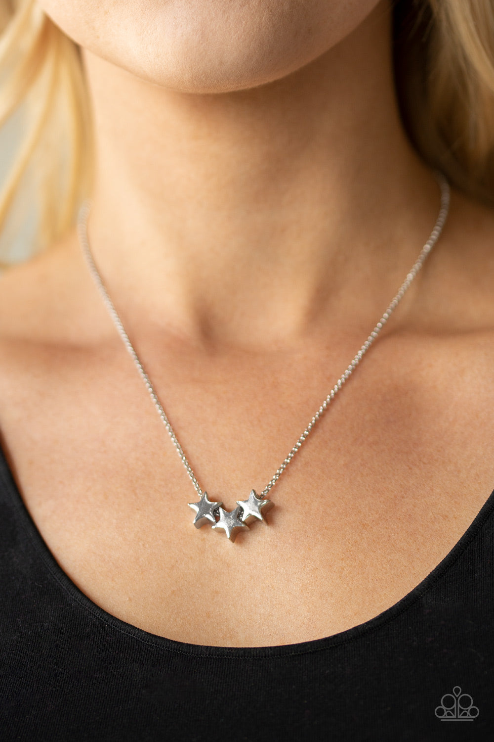 SHOOT FOR THE STARS - SILVER 3 STAR NECKLACE