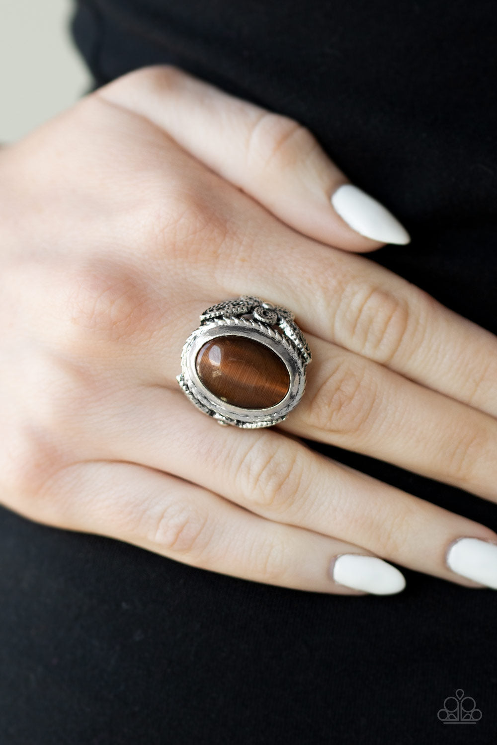 DEEP FREEZE - BROWN OVAL MOONSTONE RING