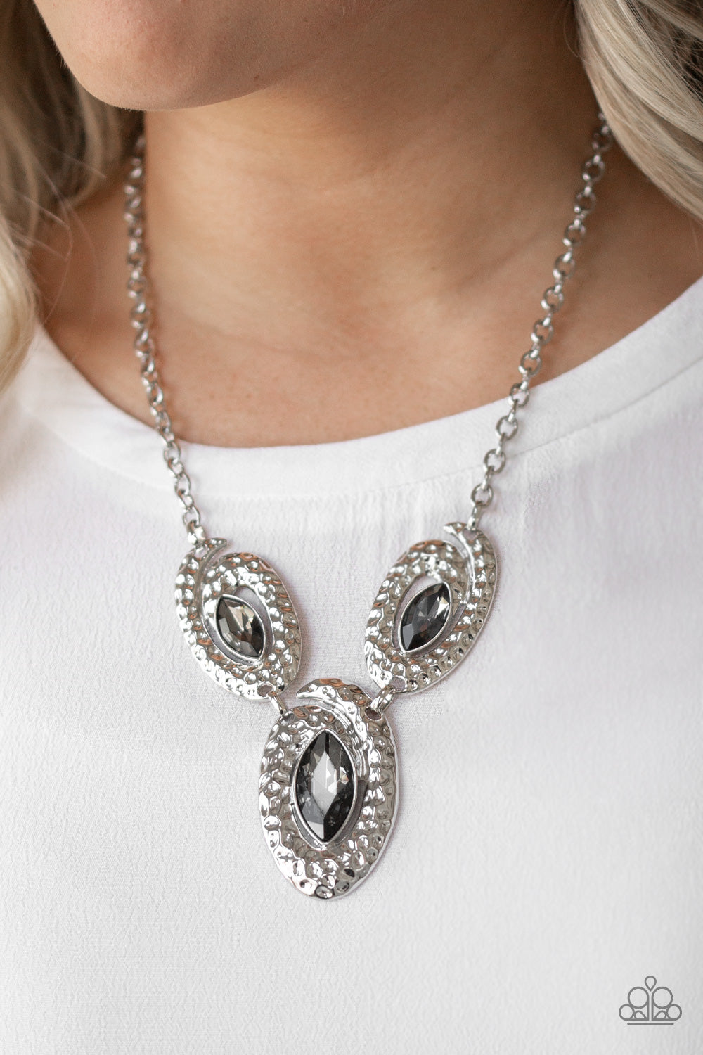 METRO MYSTIQUE - SILVER SMOKY MARQUISE NECKLACE