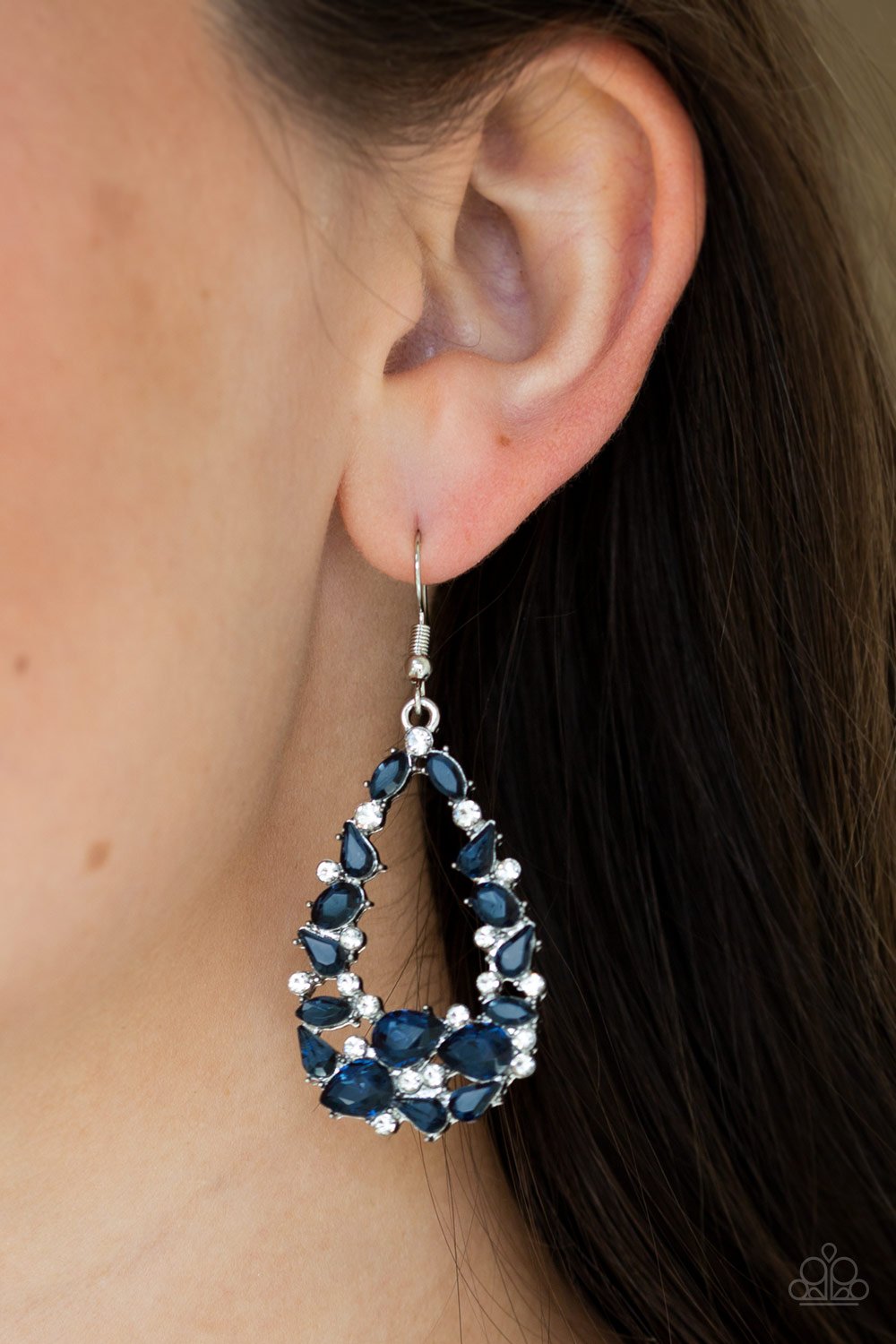 TO BEDAZZLE OR NOT TO BEDAZZLE - BLUE SAPPHIRE RHINESTONES TEARDROP EARRINGS