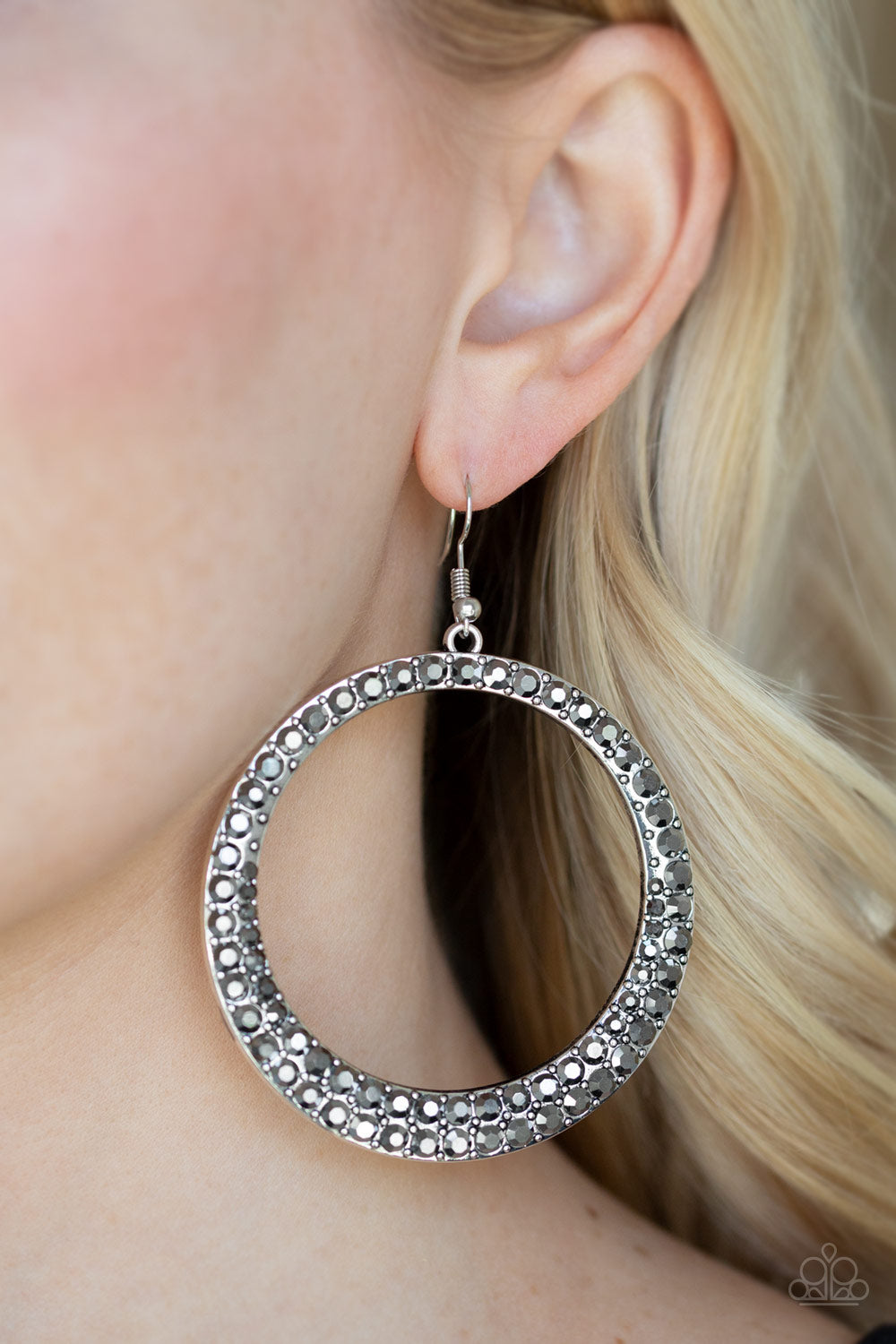 SO DEMANDING - SILVER HEMATITE HOOP EARRINGS