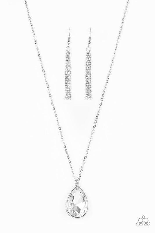 SO OBVIOUS - WHITE DIAMOND RHINESTONE SOLITAIRE TEARDROP NECKLACE