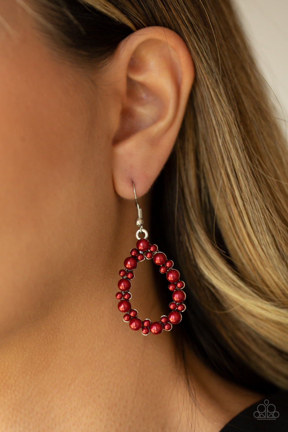 PEARL SPECTACULAR - RED CRANBERRY PEARLS TEARDROP EARRINGS