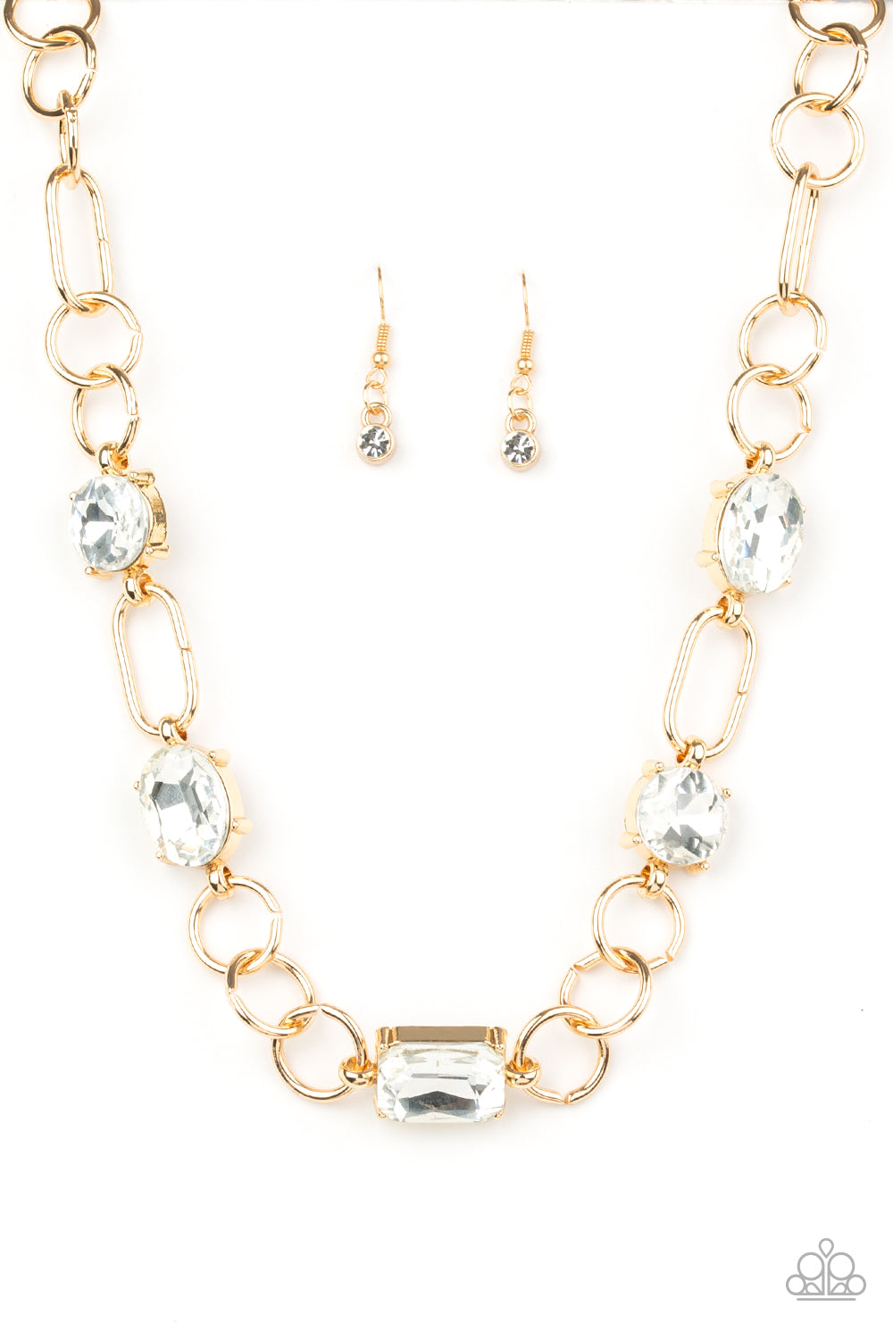 URBAN DISTRICT - GOLD LARGE CLEAR RHINESTONES BOLD NECKLACE
