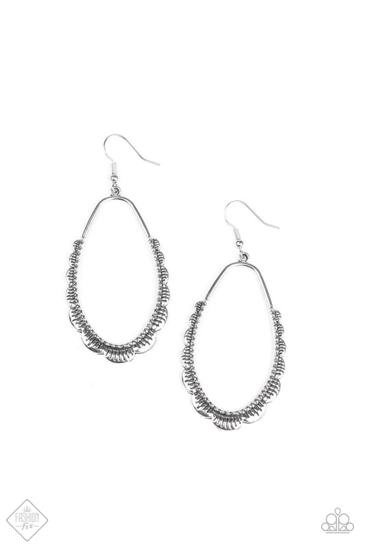 RUFFLE AROUND THE EDGES - SILVER TEARDROP SCALLOPED FASHION FIX EARRINGS