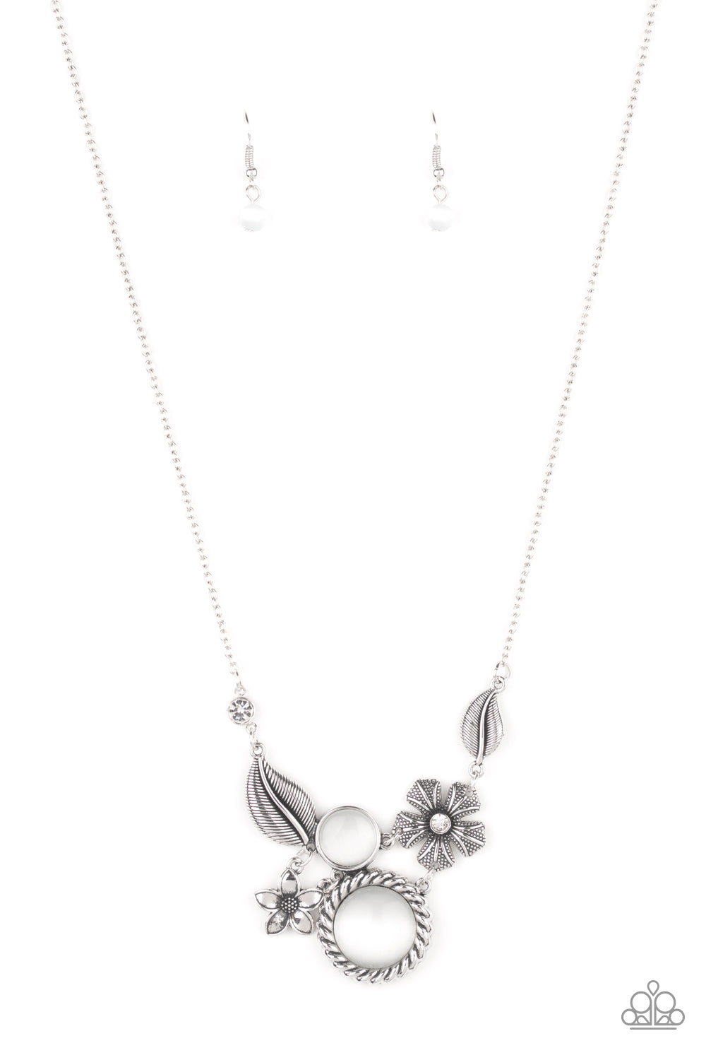 EXQUISITELY EDEN - WHITE MOONSTONE FLORAL NECKLACE