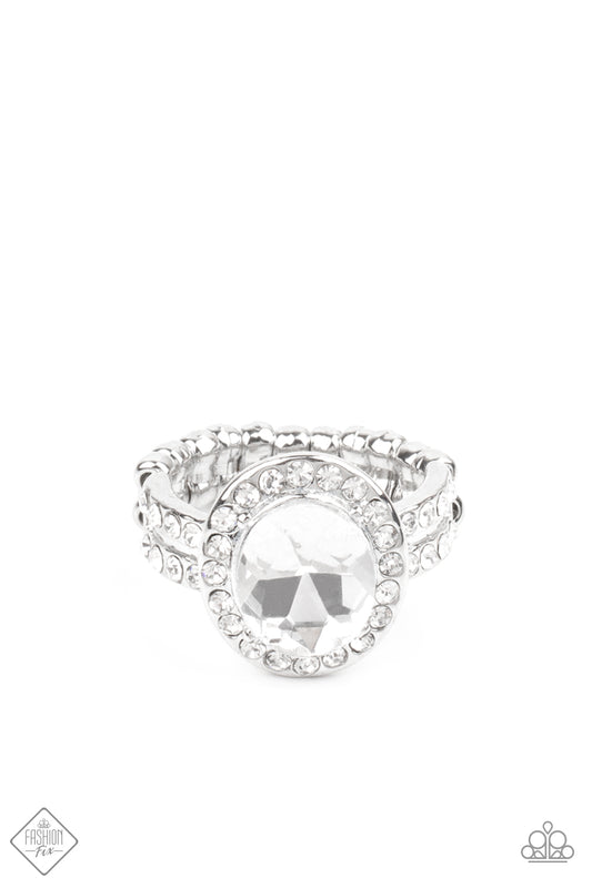 UNSTOPPABLE SPARKLE - WHITE RHINESTONES ENGAGEMENT STYLE STRETCH RING