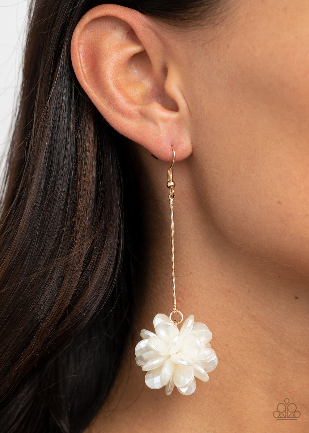 SWING BIG - GOLD CHAIN WHITE PEARLS PETALS CLUSTER DANGLE EARRINGS