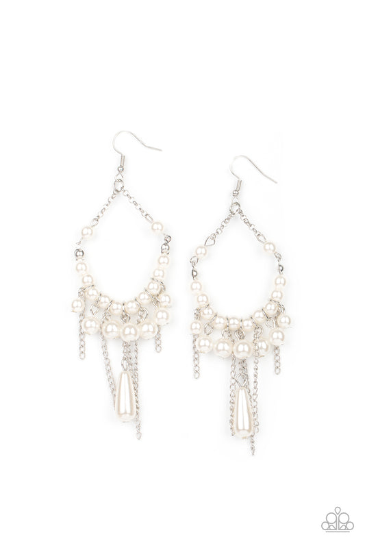 PARTY PLANNER POSH - WHITE PEARLS SILVER CHAINGS CLUSTER HOOP EARRINGS