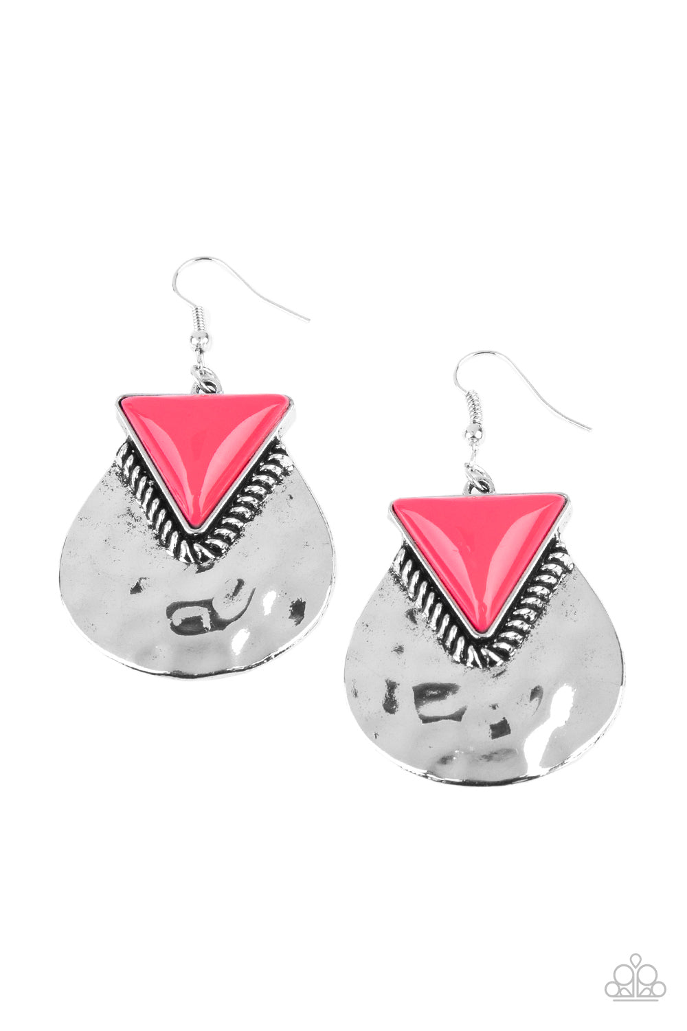 ROAD TRIP TREASURE - PINK TRIANGLE TEXTURED SILVER CIRCLE EARRINGS