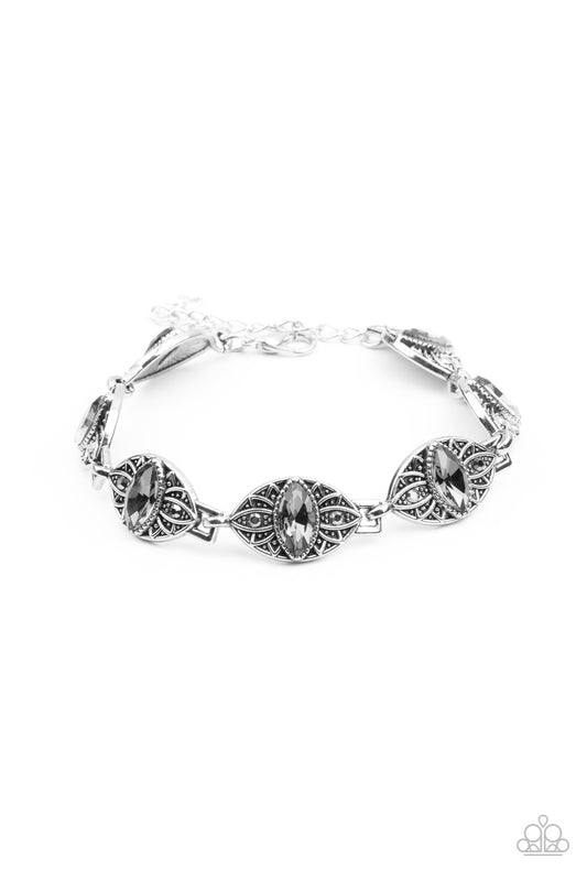 CROWN PRIVILEGE - SILVER EYE BLACK DIAMOND RHINESTONES BRACELET