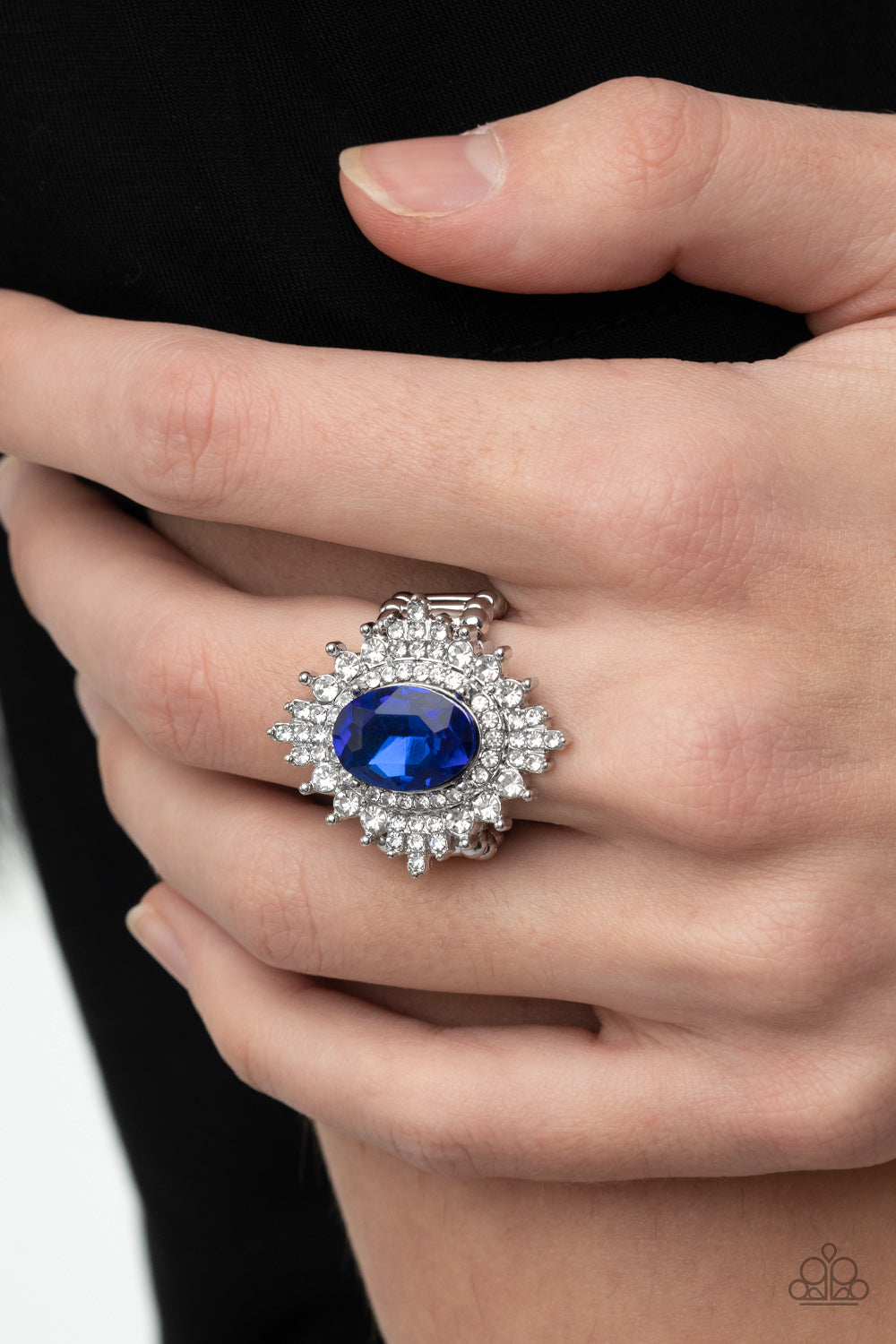 FIVE-STAR STUNNER - BLUE SAPPHIRE RHINESTONE CLEAR CRYSTAL RHINESTONES OVAL RING