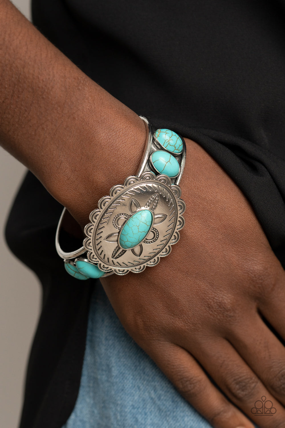 Turquoise cuff shop bracelet paparazzi